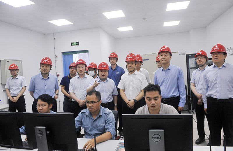 携手抓好科研  助力配合生长——中国科学院副院长张涛到濮阳园区调研座谈